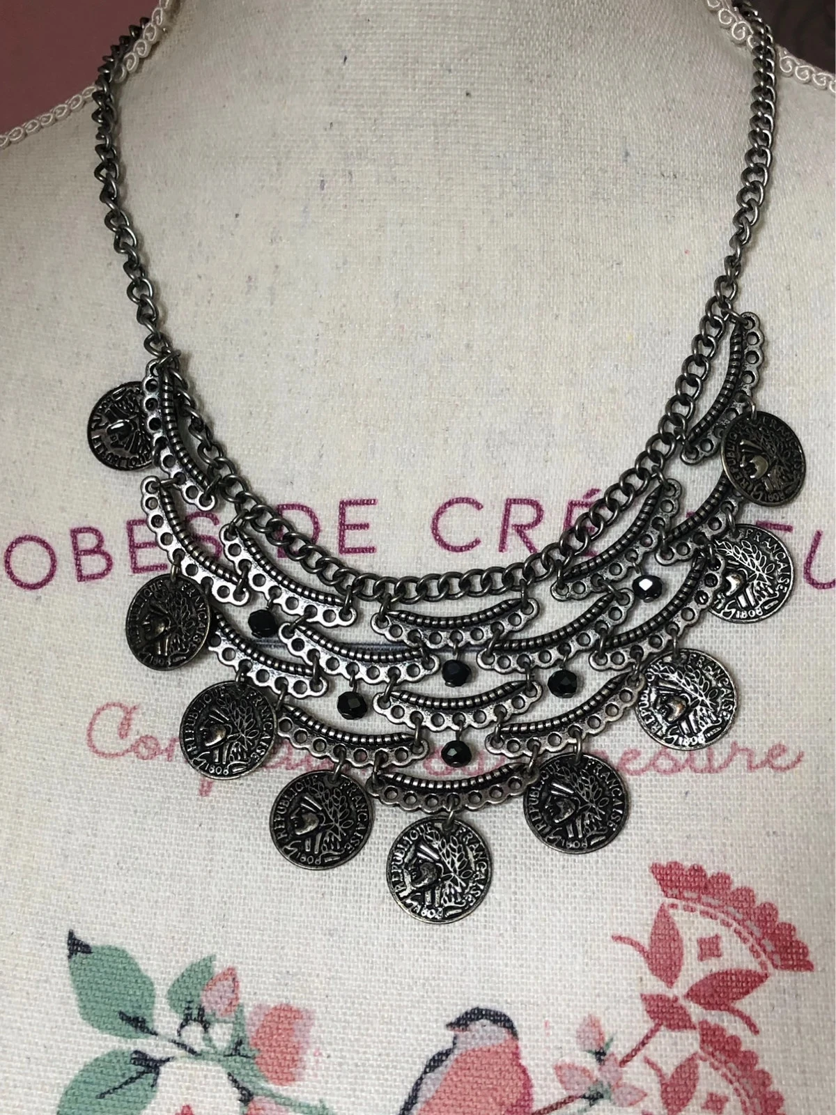 Collier plastron bohème